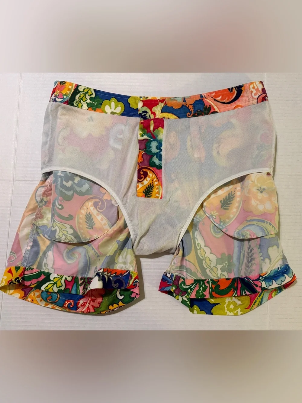 Ralph Lauren Purple Label Psychedelic Floral Paisley Tailored Resort Shorts 32